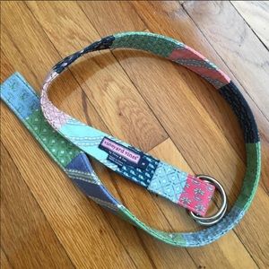Vineyard vines belt